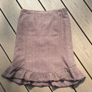 Gap brown tweed pencil skirt with ruffled bottom